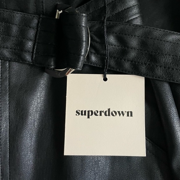 Superdown Chanice Buckle Pants - Picture 2 of 10
